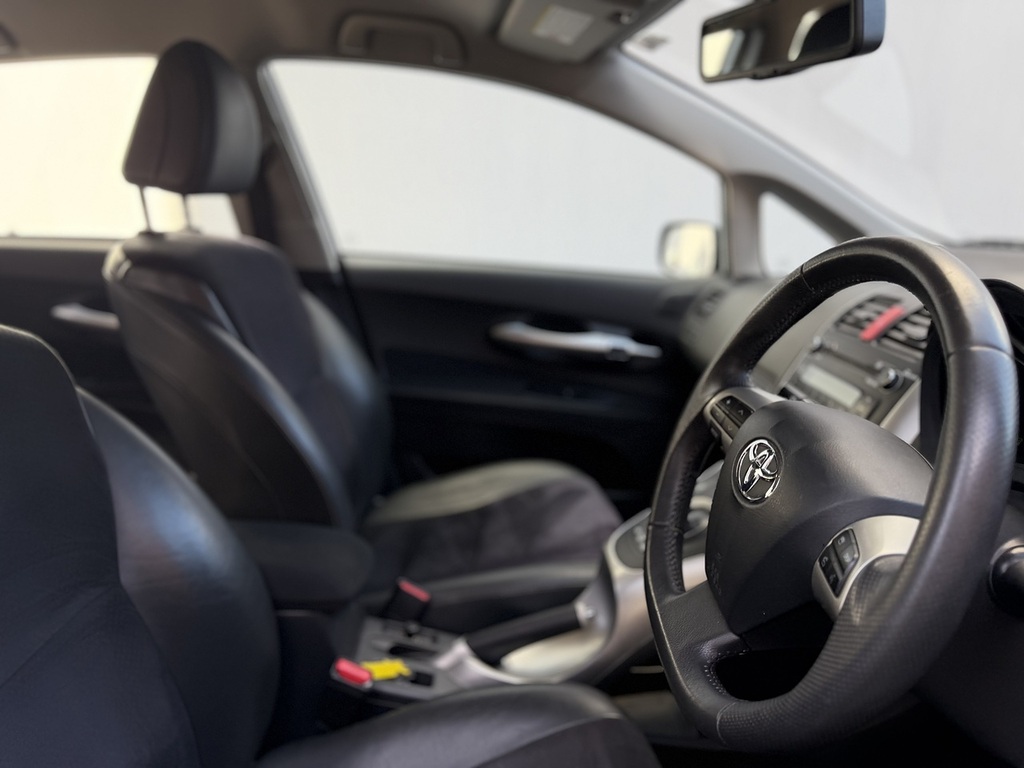 Toyota Auris 1.8 Vvt-h T Spirit Hatchback Hybrid Cvt Silver #5