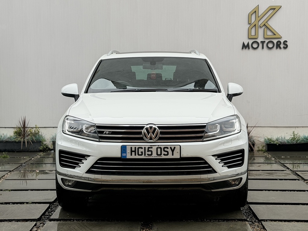 Volkswagen Touareg 3.0 Tdi V6 Bluemotion Tech R-line Suv T White #2