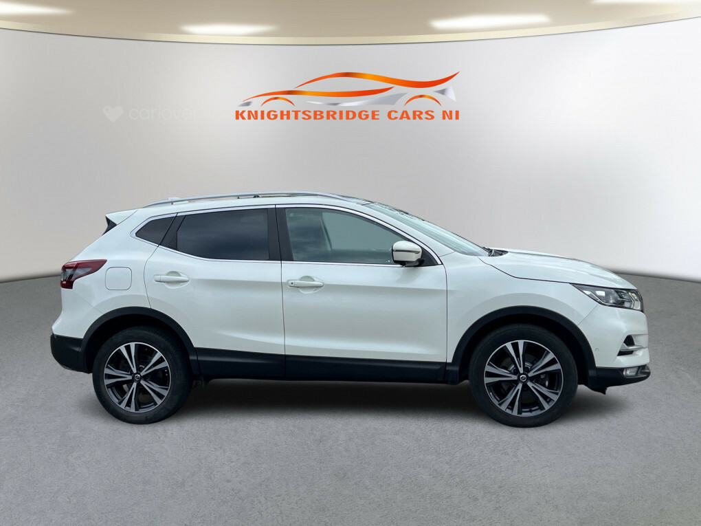 Nissan Qashqai N-connecta Dig-t RRZ8270 White #3