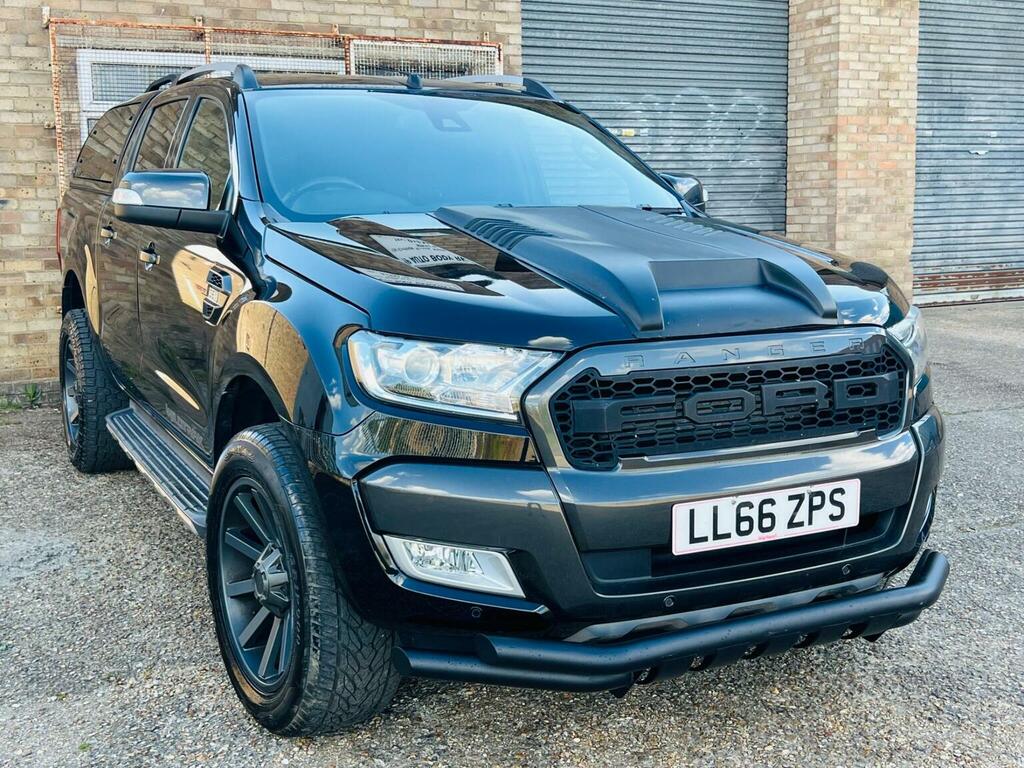 Ford Ranger Pickup 3.2 Tdci Wildtrak 4Wd Euro 5 2017 LL66ZPS Black #2