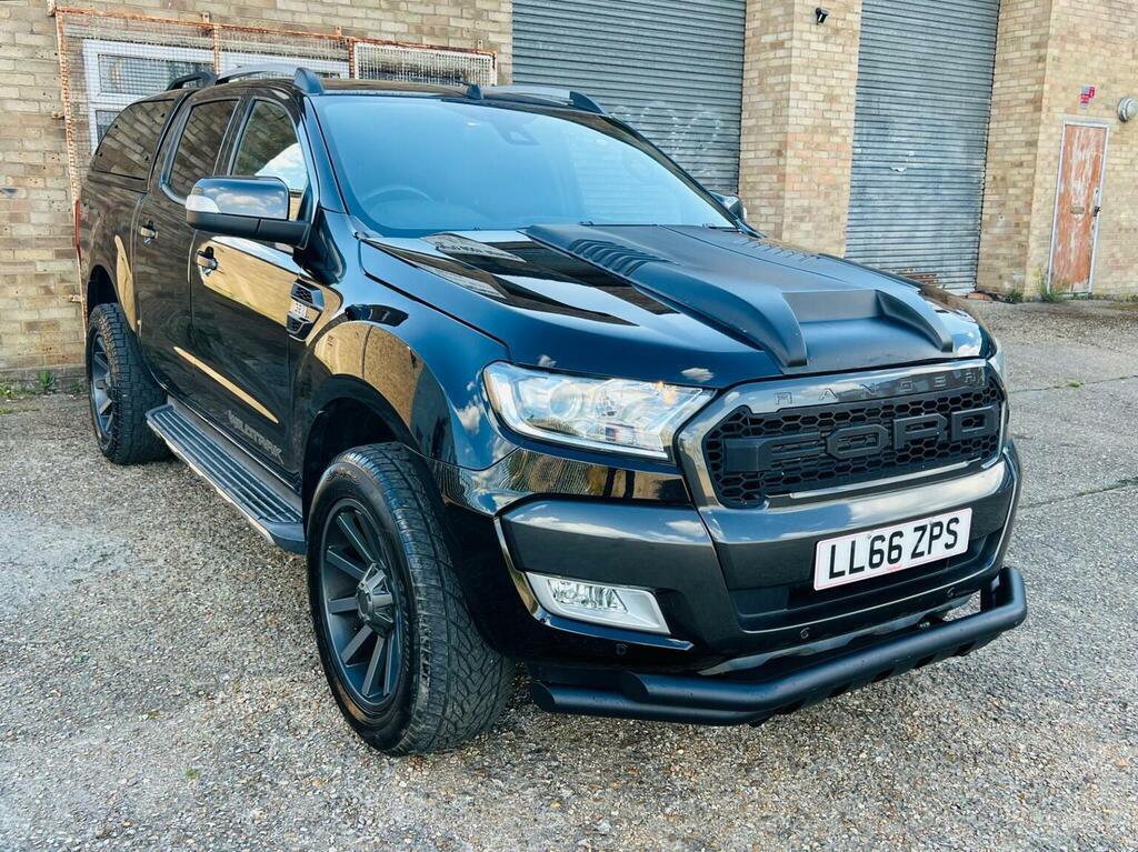 Ford Ranger Pickup 3.2 Tdci Wildtrak 4Wd Euro 5 2017 LL66ZPS Black #6