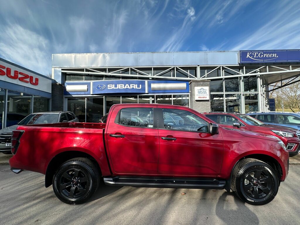 Isuzu D-Max V-cross 164 Ps Red #5