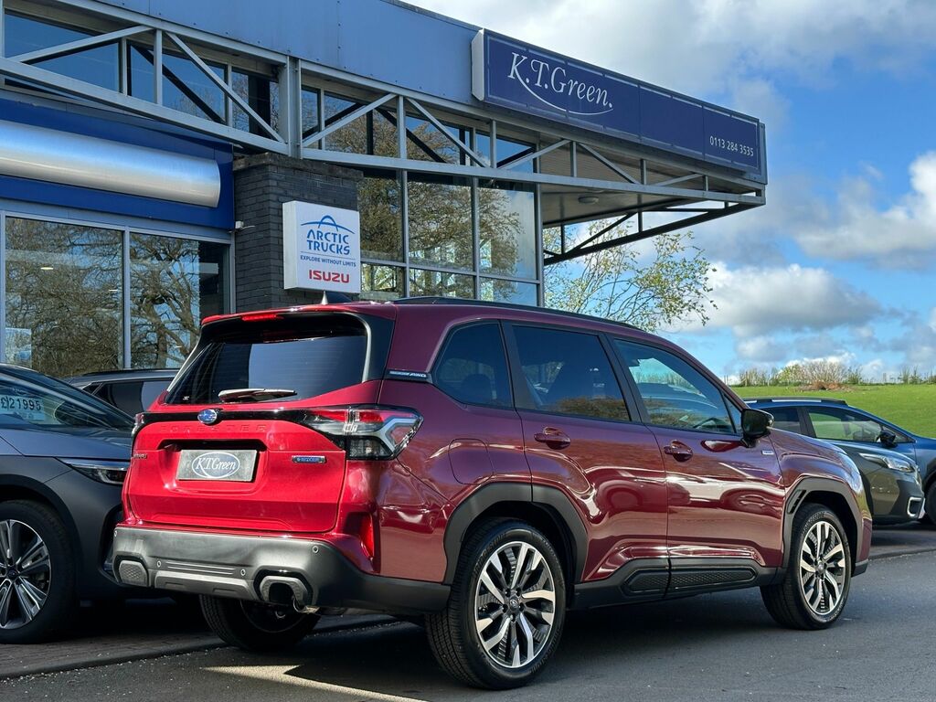 Subaru Forester 2.0 I E-boxer Touring Suv Hybrid Linear Red #4