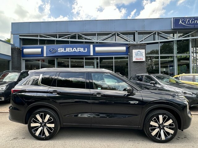 Mitsubishi Outlander 2.4L Diamond Phev 4Wd 300Ps Black #5