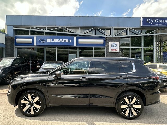 Mitsubishi Outlander 2.4L Diamond Phev 4Wd 300Ps Black #2