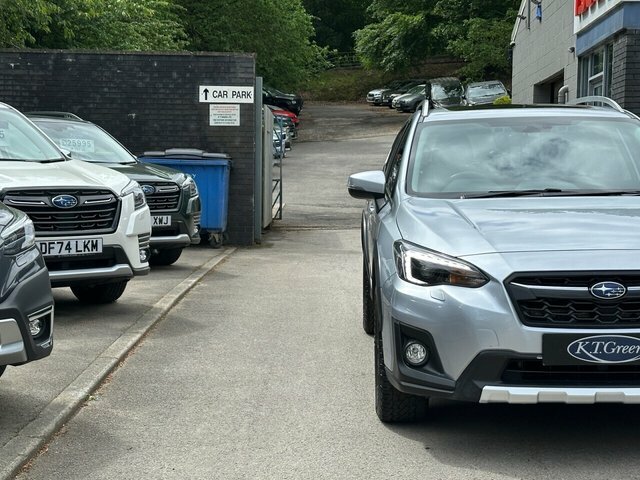 Subaru XV White #29