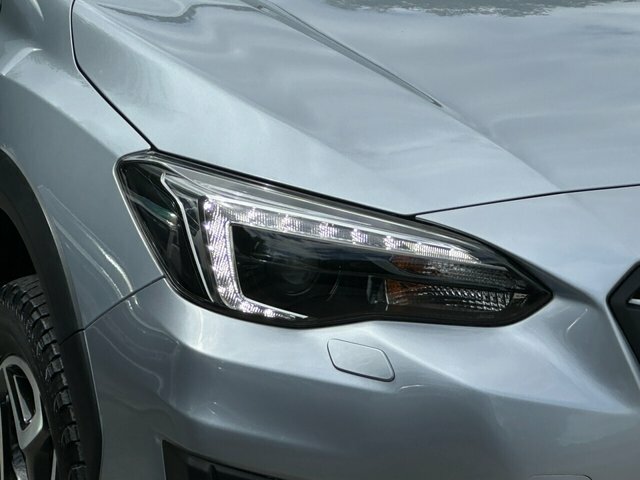 Subaru XV White #28