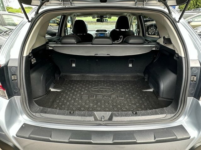 Subaru XV White #13