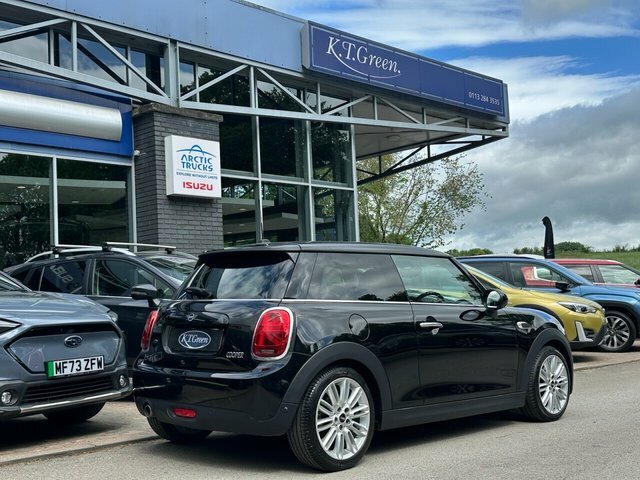 Mini Hatch 1.5 Cooper Hatchback Euro 6 Ss YE18GBZ Black #4