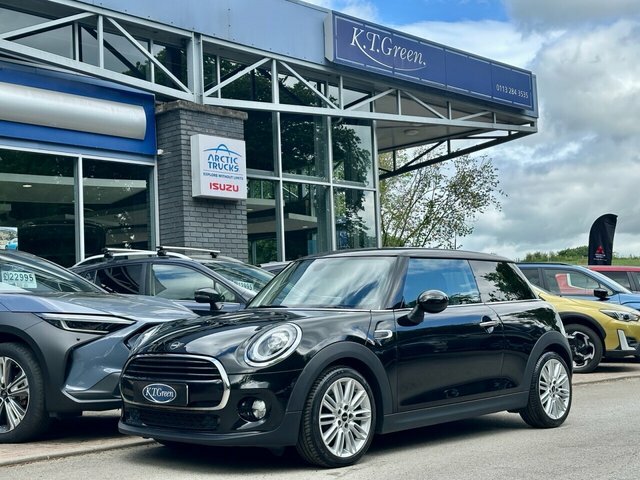 Mini Hatch 1.5 Cooper Hatchback Euro 6 Ss Black
