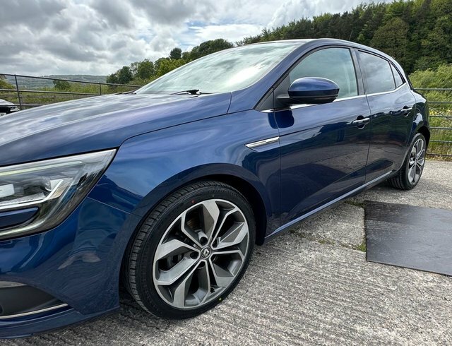 Renault Megane Dci Signature Nav Hatchback Blue #5