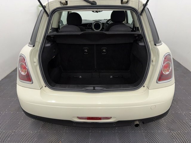 Mini Hatch 1.6 One Hatchback Euro 6 98 Ps LG63TKN White #6