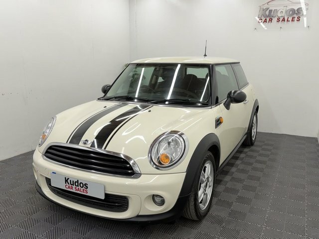 Mini Hatch 1.6 One Hatchback Euro 6 98 Ps LG63TKN White #3