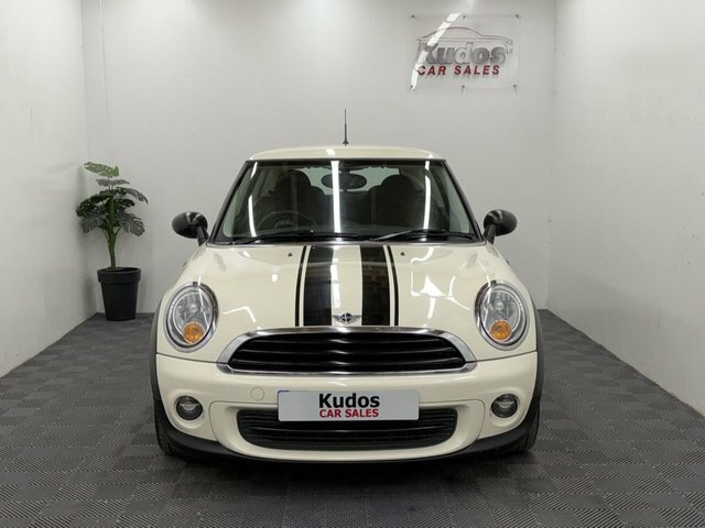 Mini Hatch 1.6 One Hatchback Euro 6 98 Ps LG63TKN White #2