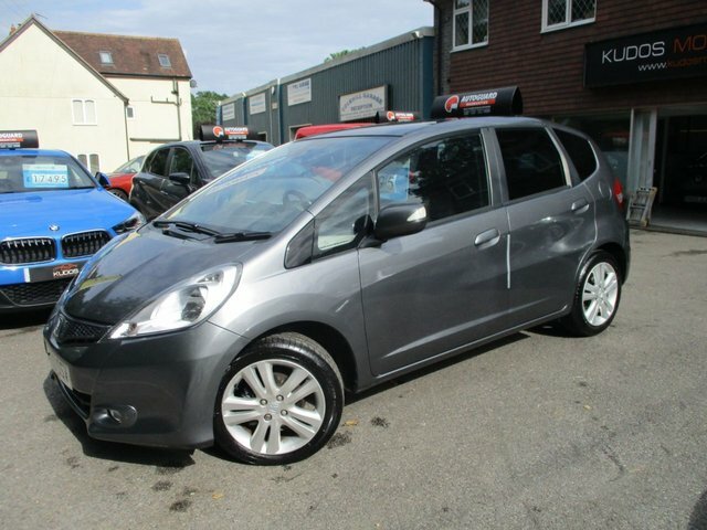 Honda Jazz 2013 1.4 I-vtec Ex Hatchback Cvt Euro 5 Grey #2