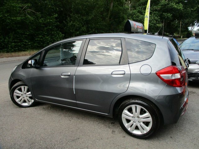 Honda Jazz 2013 1.4 I-vtec Ex Hatchback Cvt Euro 5 Grey #5