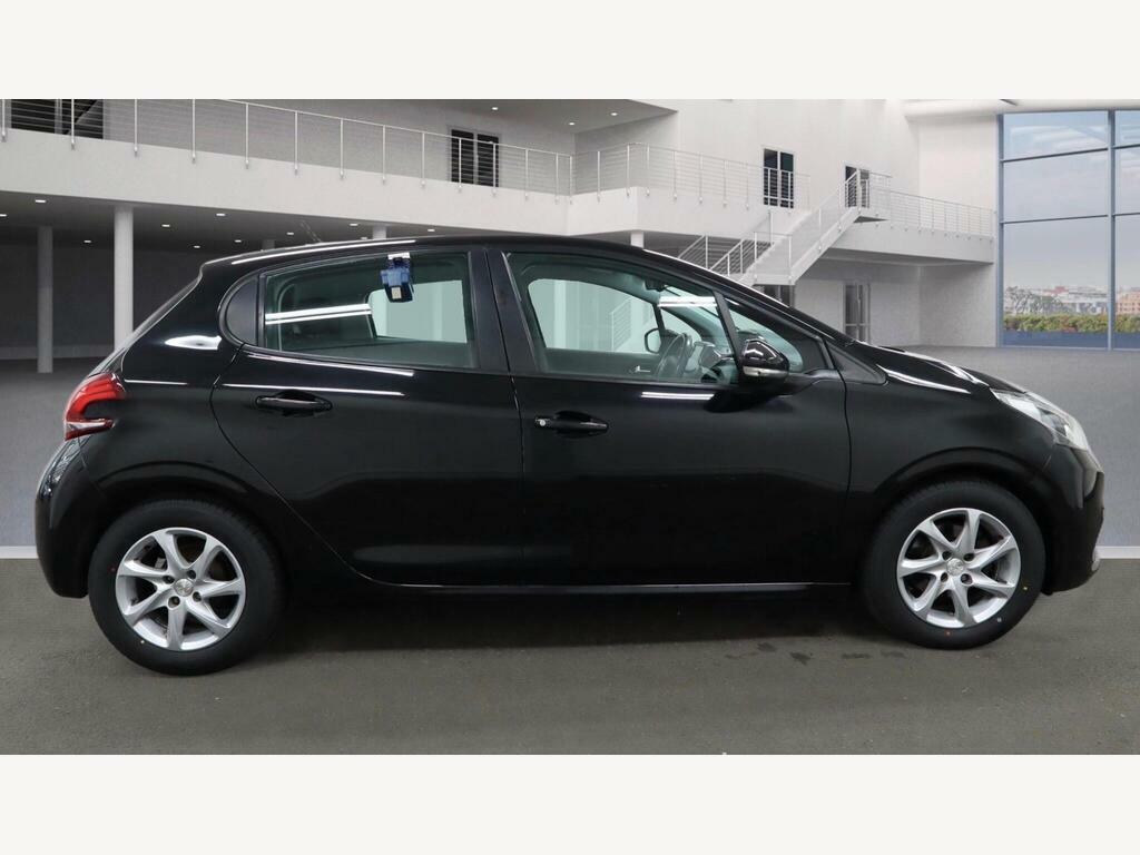 Peugeot 208 1.2 Puretech Active Euro 6 KV17DVA Black #5