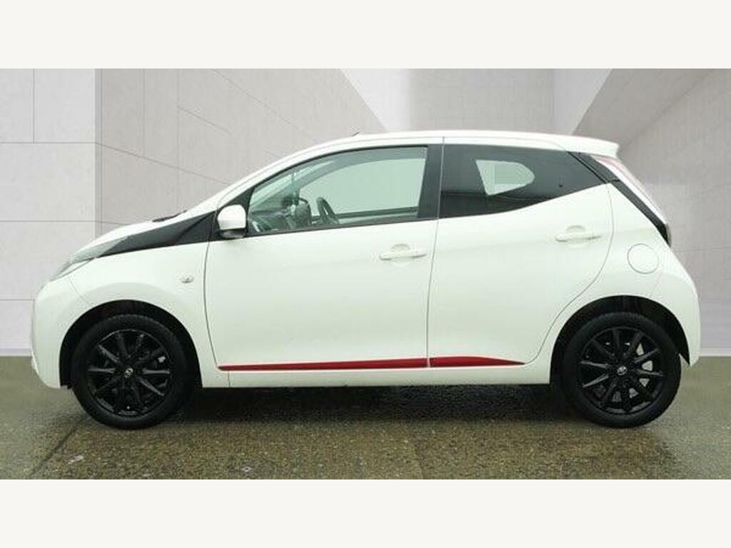 Toyota Aygo 1.0 Vvt-i X-press Euro 6 RF17FLC White #6