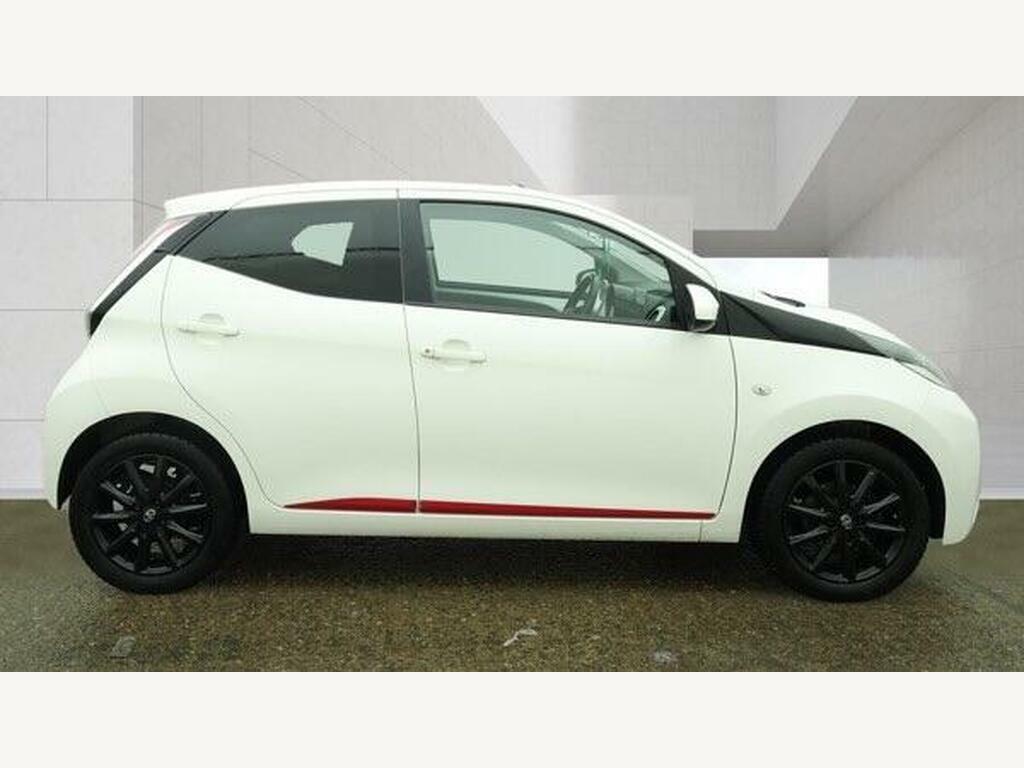 Toyota Aygo 1.0 Vvt-i X-press Euro 6 RF17FLC White #5