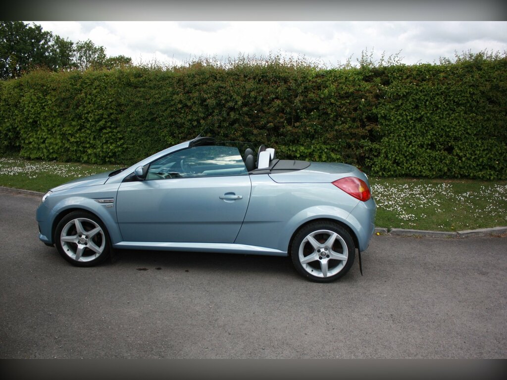 Vauxhall Tigra Sport Black #8