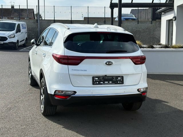 Kia Sportage 1.6 Crdi 2 Suv Euro 6 S S 134 WHZ9426 White #6