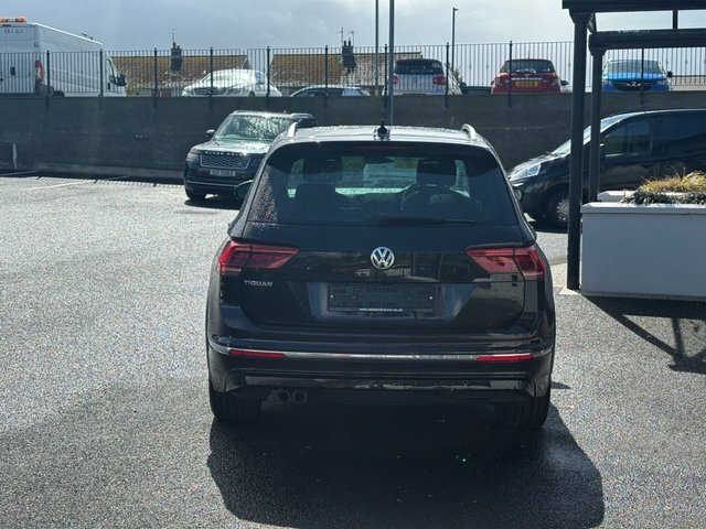 Volkswagen Tiguan 2.0 Tdi R-line Tech Suv Dsg Euro 6 S S CA69YVX Black #5