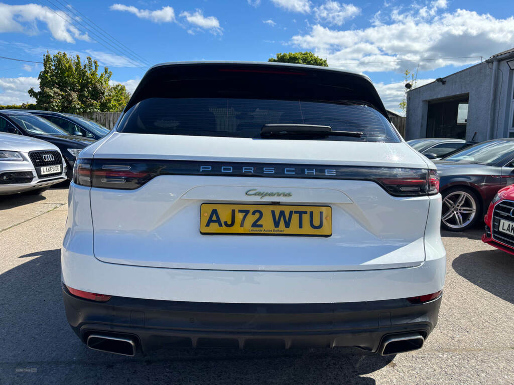 Porsche Cayenne E-hybrid Tiptronic S AJ72WTU White #3