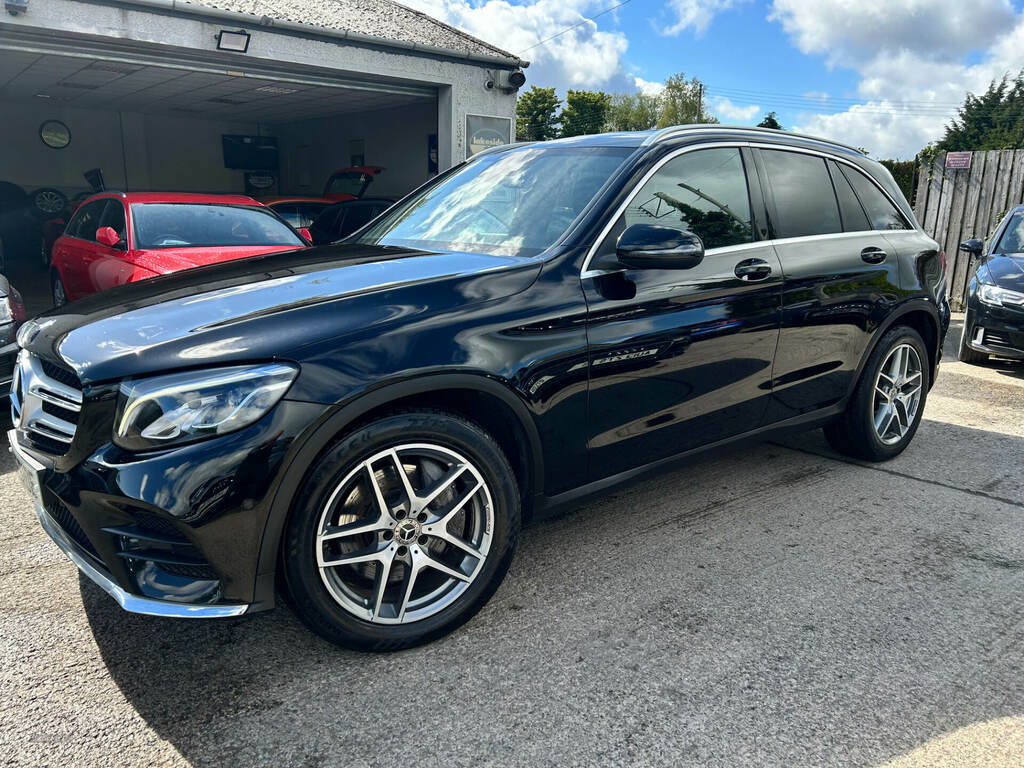 Mercedes-Benz GLC Class Glc 220D 4Matic Amg Line 9G-tronic Black