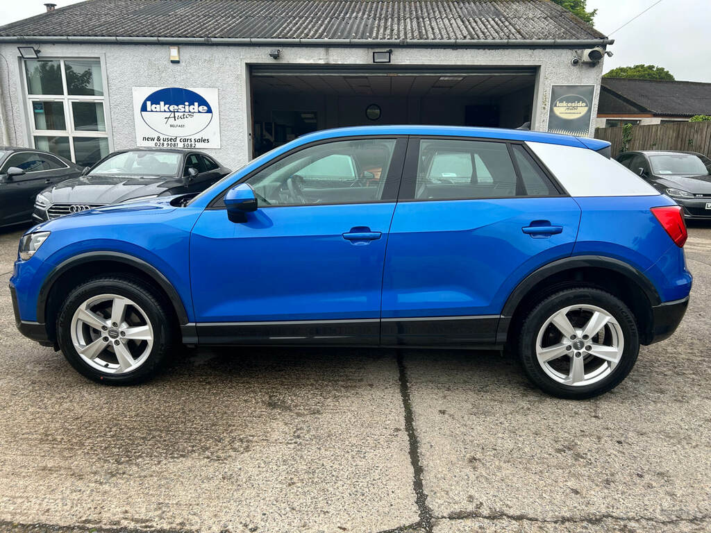 Audi Q2 30 Tdi Sport Blue