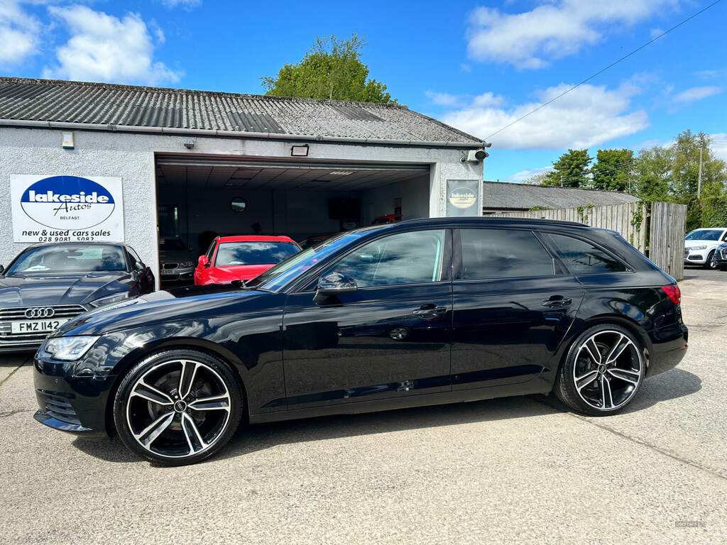 Audi A4 2.0 Tdi Ultra Sport EP17BDU Black #2