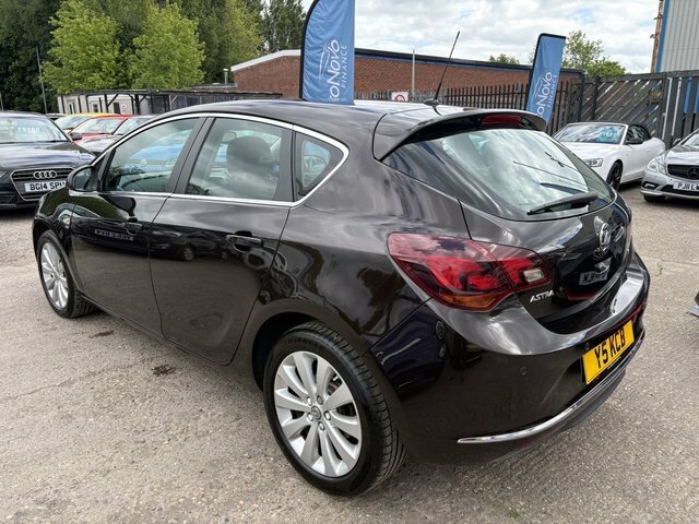 Vauxhall Astra 1.6 16V Elite Hatchback Euro 5 11 Brown #5