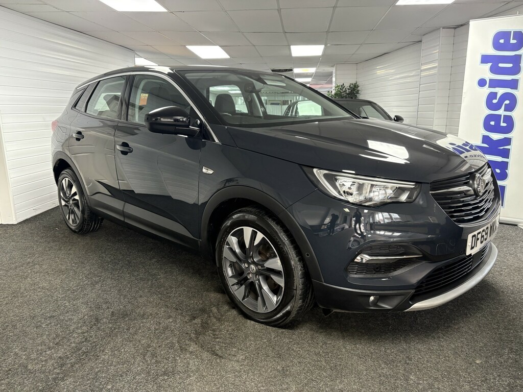 Vauxhall Grandland X Suv 1.2 Turbo Sport Nav Grey