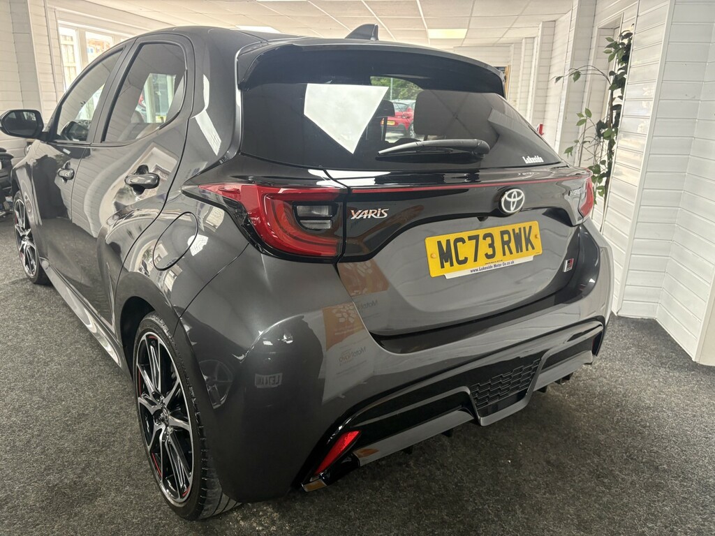 Toyota Yaris Hatchback 1.5 Vvt-h Gr Sport MC73RWK Grey #5