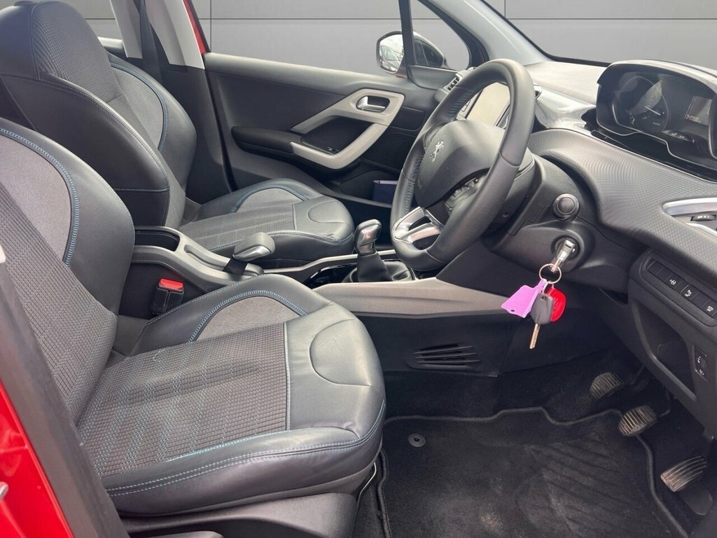 Peugeot 2008 1.2L Urban Cross Red #3