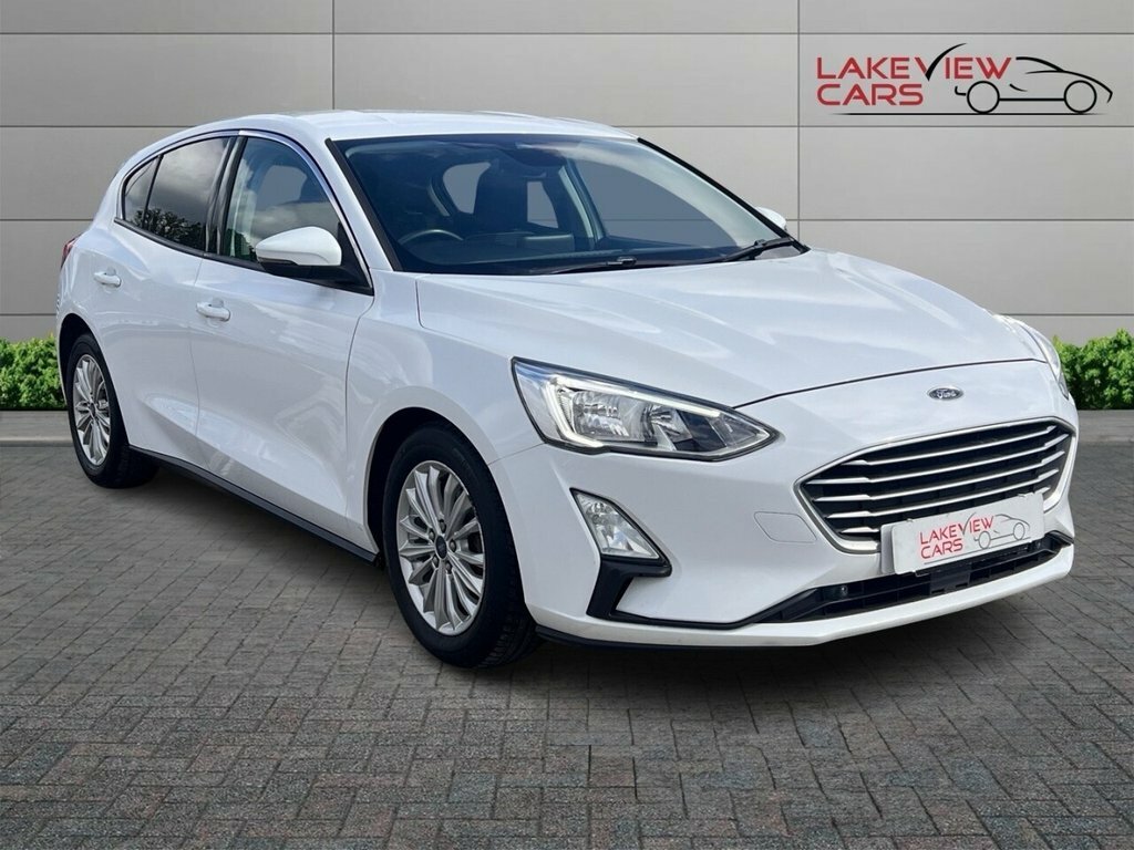 Ford Focus 1.5L Titanium White