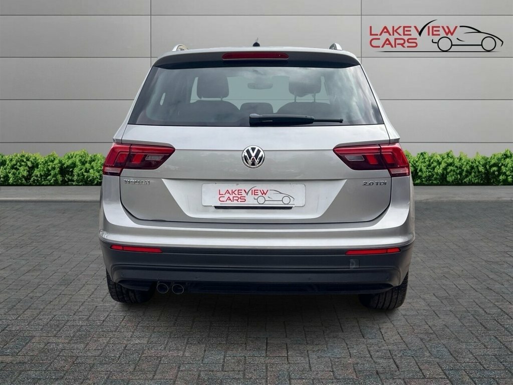 Volkswagen Tiguan 2L Se Navigation Silver #5