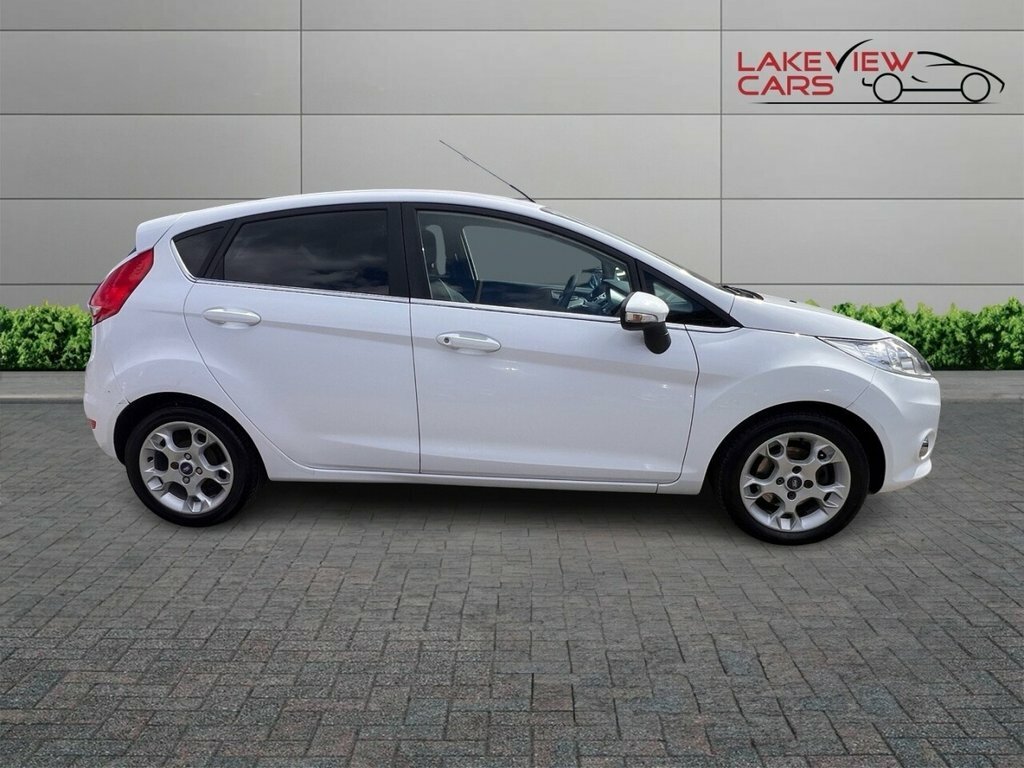 Ford Fiesta 1.3L Zetec GF61XGB White #4