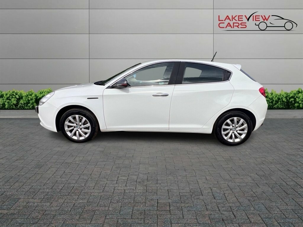 Alfa Romeo Giulietta 1.4L Business Edition White #4