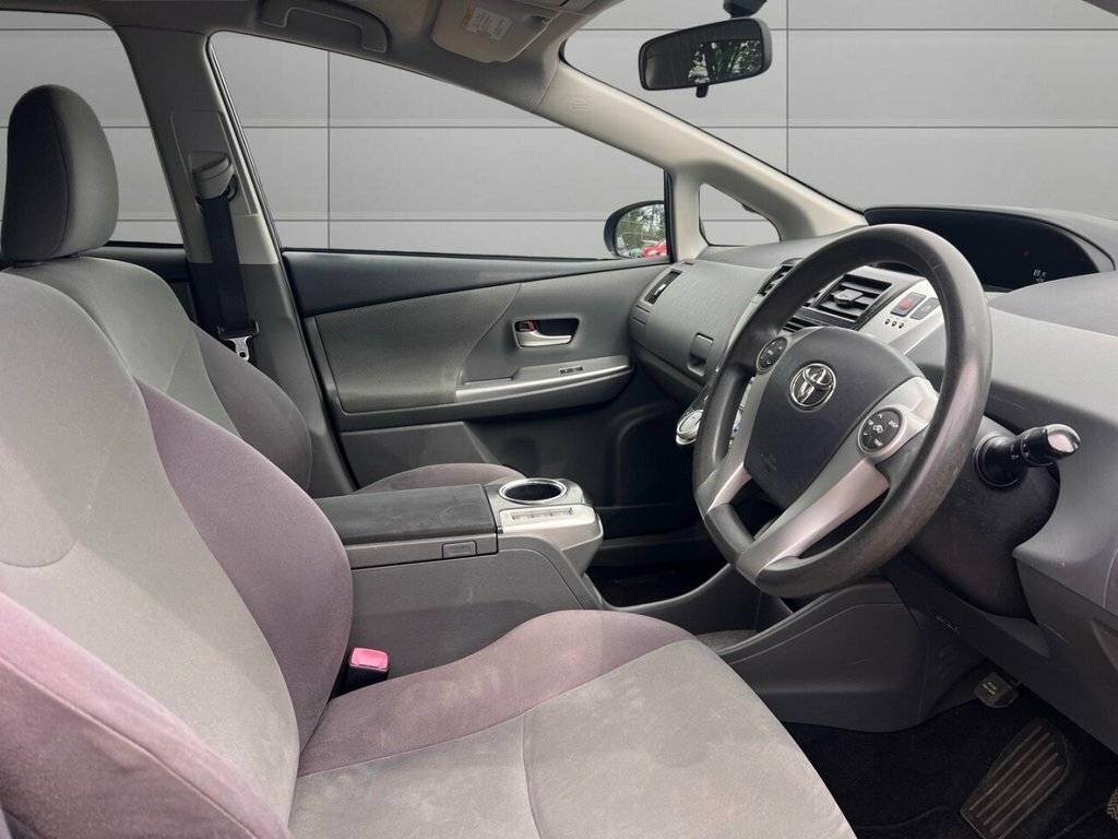 Toyota Prius+ Mpv 7 Seats Modelesta Body Android 2011 White #5