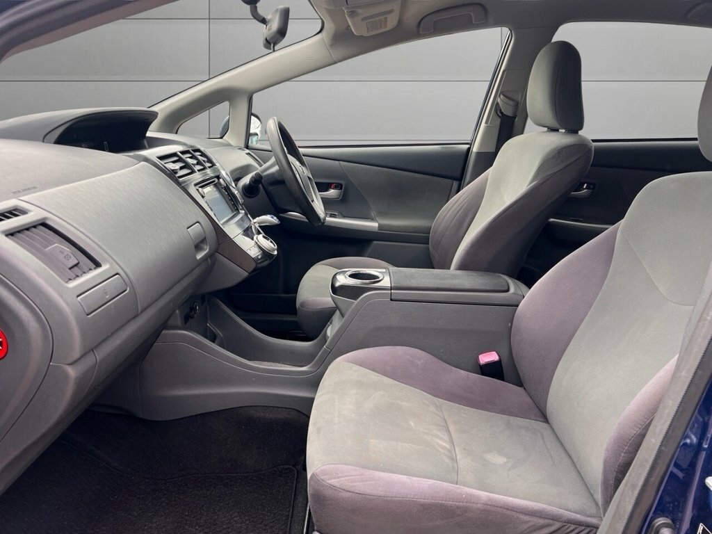 Toyota Prius+ Mpv 7 Seats Modelesta Body Android 2011 White #9