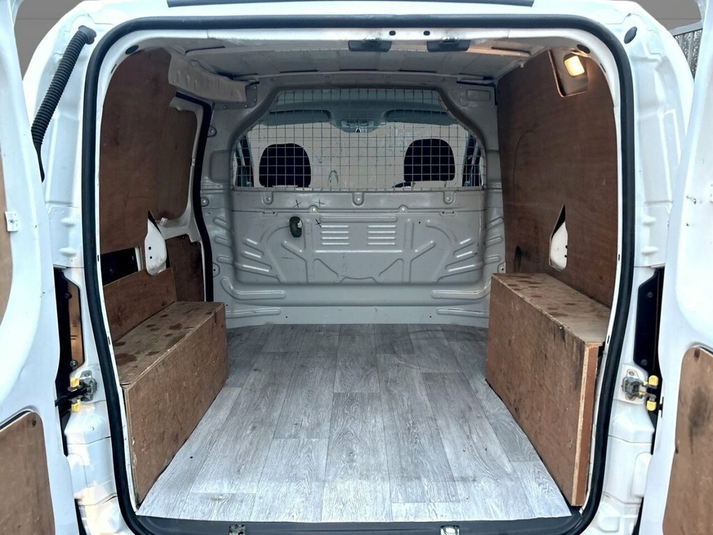 Citroen Nemo Multispace 1.4 Hdi 8V Red #16