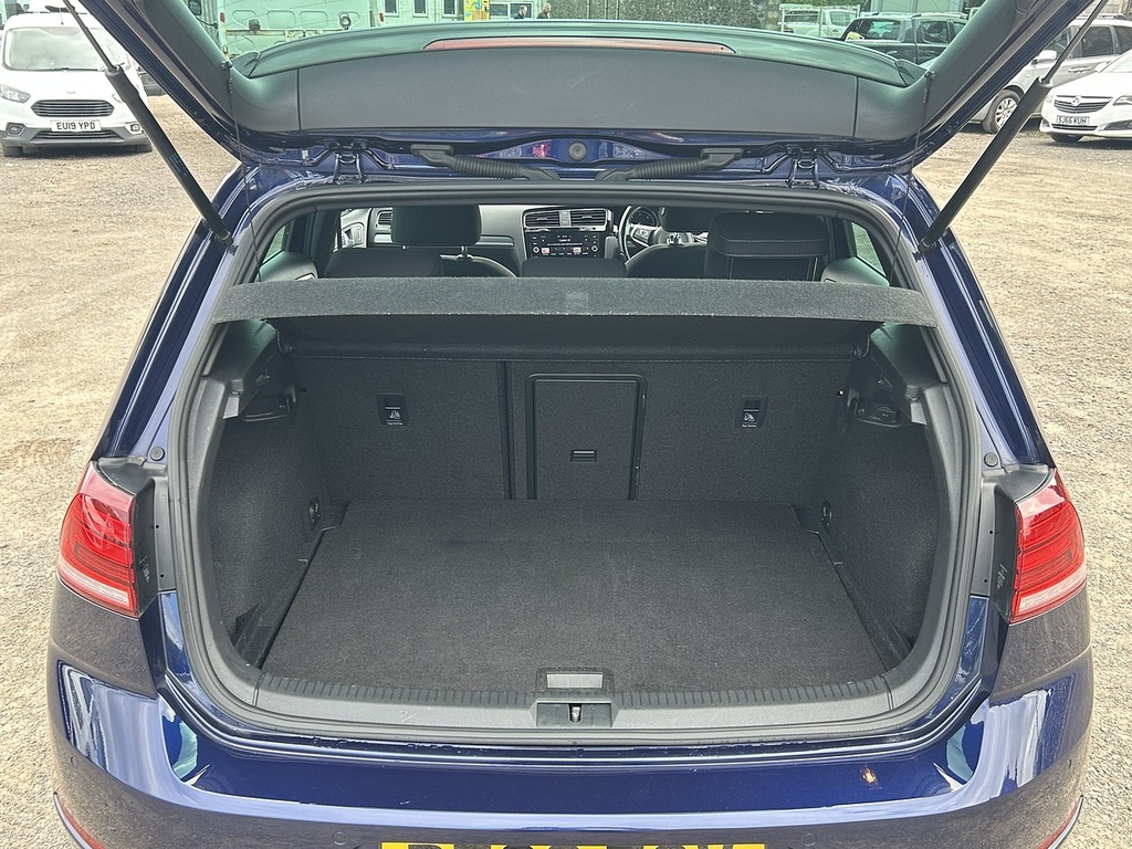 Volkswagen Golf 2.0 Tdi R-line Edition Hatchback Dsg Eu DF69FCV Blue #4