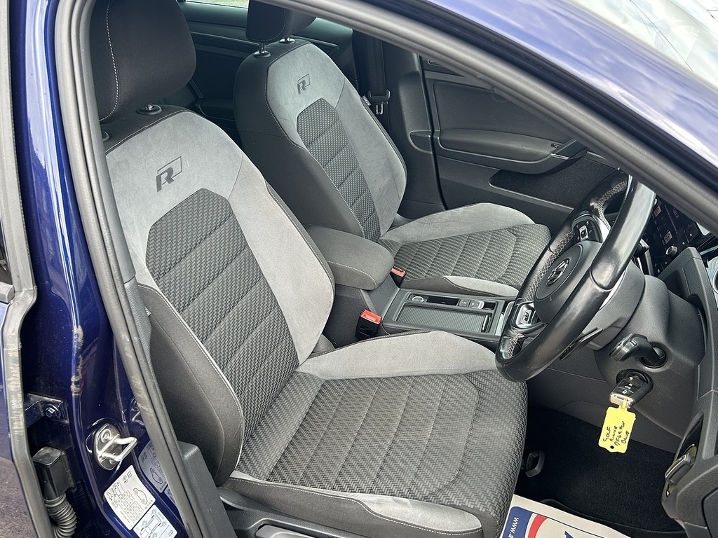 Volkswagen Golf 2.0 Tdi R-line Edition Hatchback Dsg Eu DF69FCV Blue #5