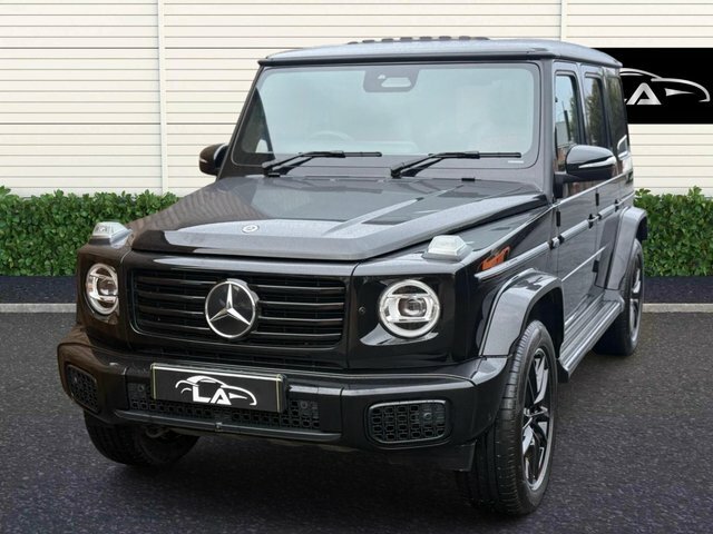 Mercedes-Benz G Class 2025 3.0 G450d Mhev Amg Line Premium Plus G-tron Black #2