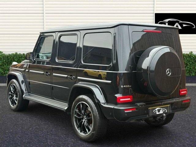 Mercedes-Benz G Class 2025 3.0 G450d Mhev Amg Line Premium Plus G-tron Black #5