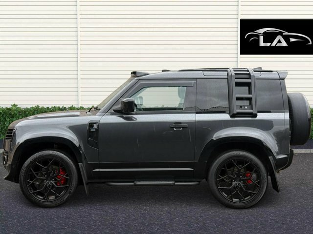 Land Rover Defender 90 2025 3.0 D250 Mhev X-dynamic Hse 4Wd Euro 6 HY74WBE Grey #3
