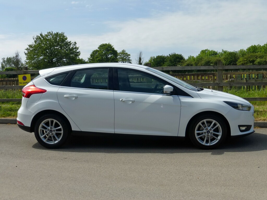 Ford Focus Petrol KS66NNP #5