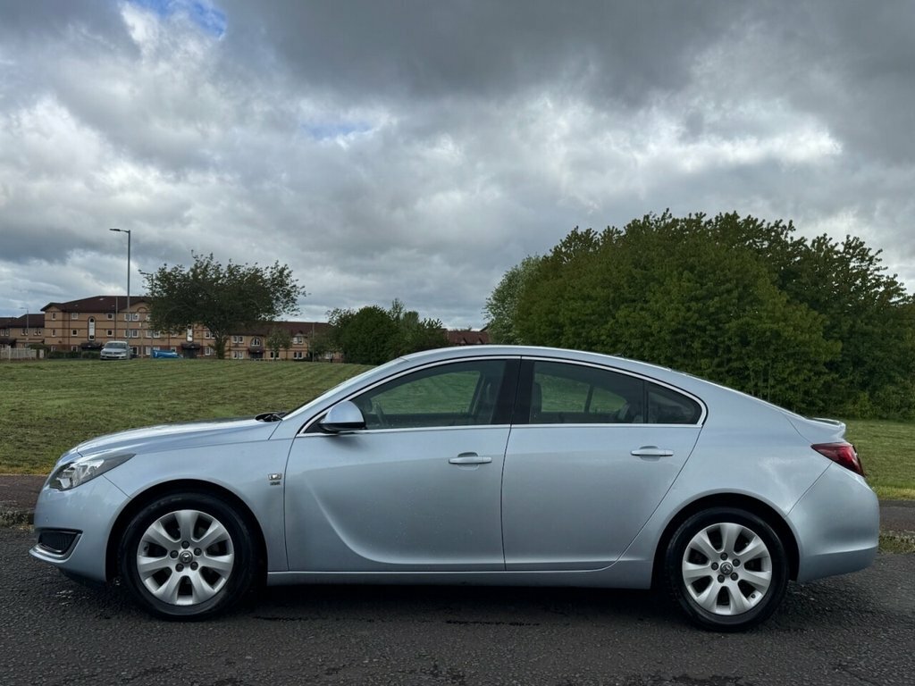 Vauxhall Insignia 2L Se SE15UOM Silver #2