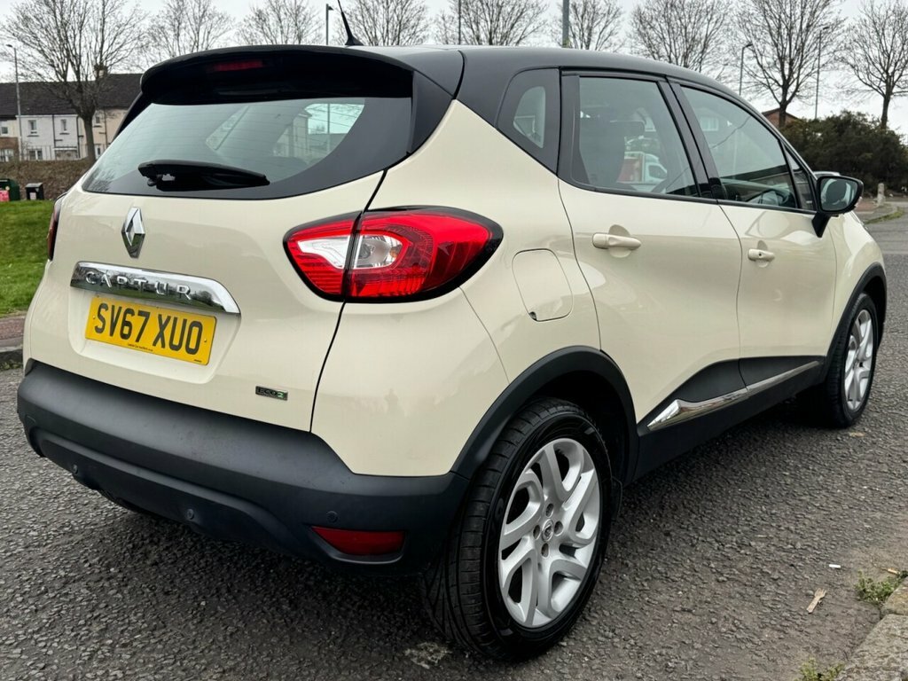 Renault Captur 1.5L Dynamique Nav SV67XUO White #6