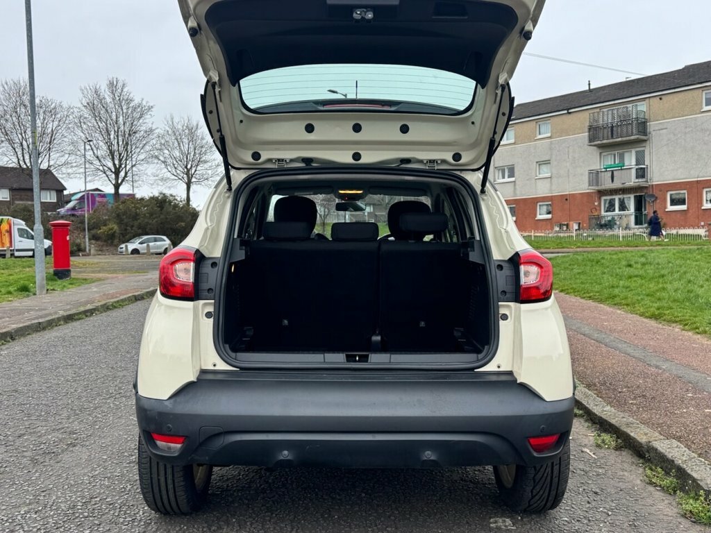 Renault Captur 1.5L Dynamique Nav SV67XUO White #5
